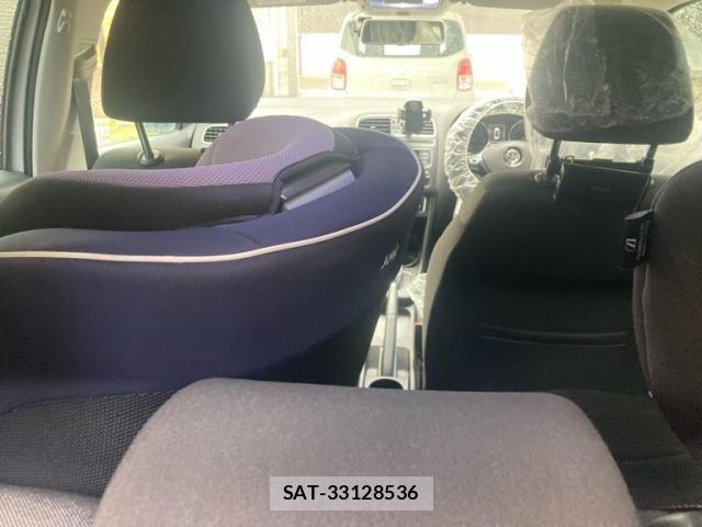 VolksWagen POLO 2014-08 8662425-8