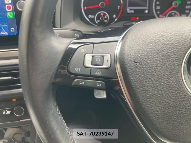 VolksWagen POLO 2020-10 8686931-17