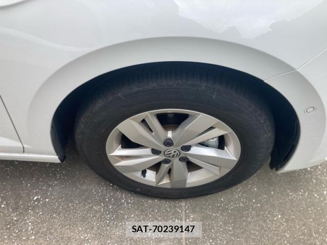 VolksWagen POLO 2020-10 8686931-3