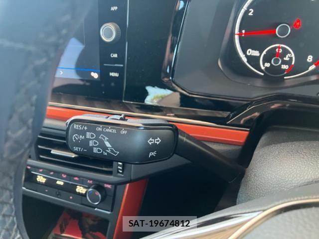 VolksWagen POLO 2019-02 8746874-11
