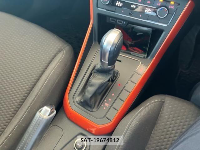 VolksWagen POLO 2019-02 8746874-19