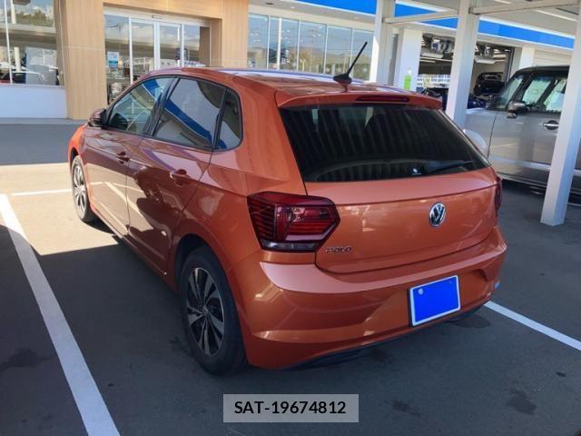 VolksWagen POLO 2019-02 8746874-3
