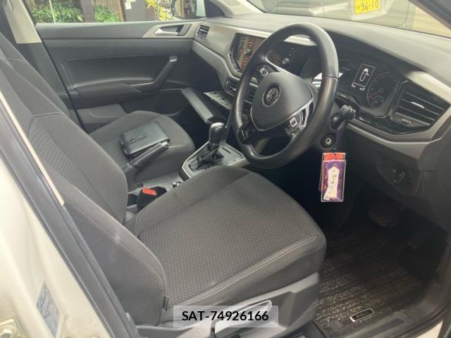 VolksWagen POLO 2018-04 8746876-10