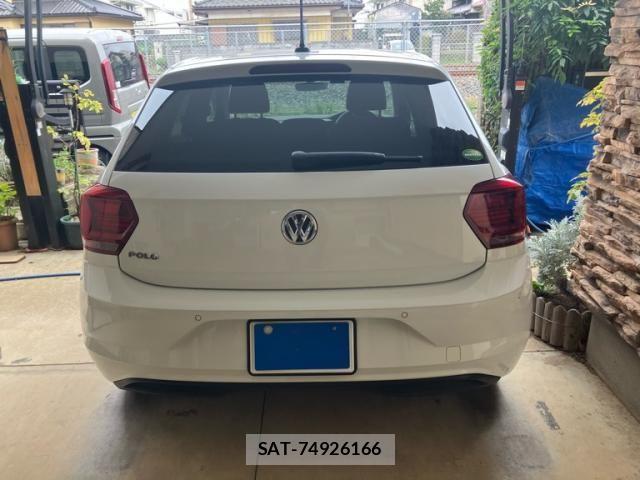 VolksWagen POLO 2018-04 8746876-4