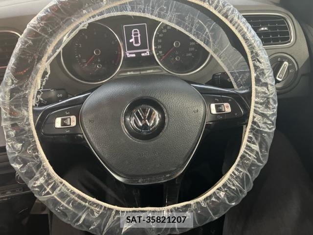 VolksWagen POLO 2017-02 8746875-16
