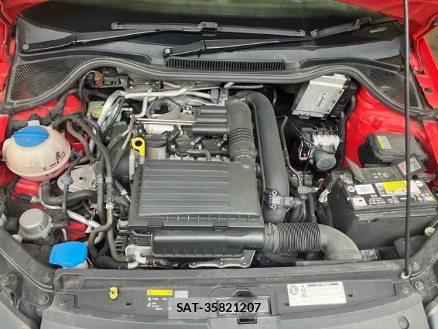 VolksWagen POLO 2017-02 8746875-24