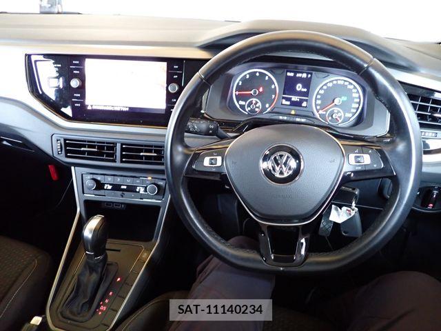 VolksWagen POLO 2018-06 8746867-16
