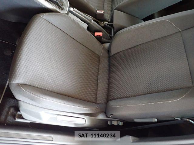 VolksWagen POLO 2018-06 8746867-21