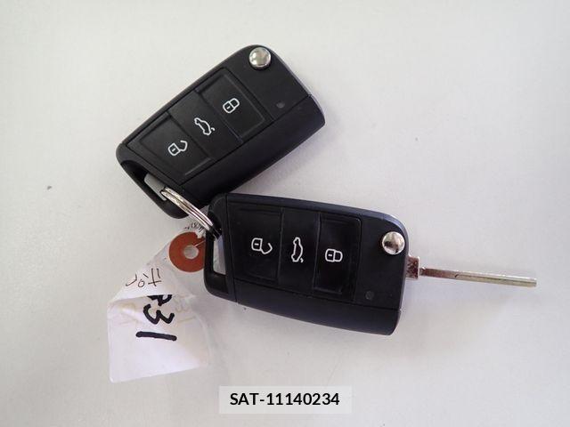 VolksWagen POLO 2018-06 8746867-26