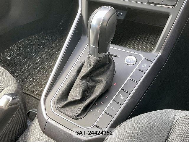VolksWagen POLO 2019-02 8746868-11