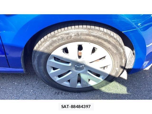 VolksWagen POLO 2012-04 8746879-7