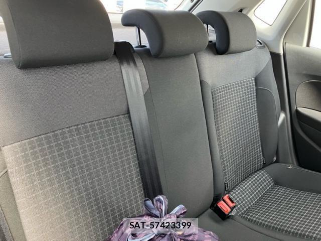 VolksWagen POLO 2017-09 8782635-13