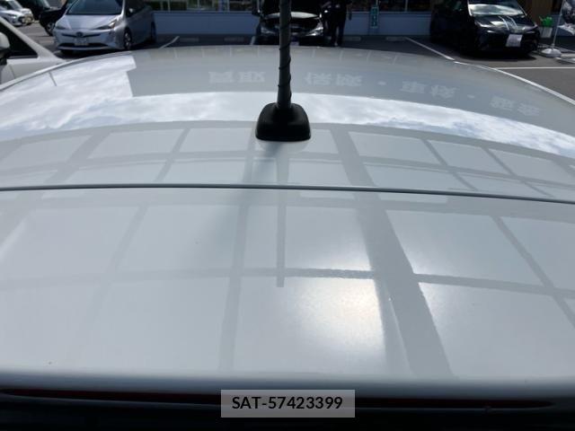 VolksWagen POLO 2017-09 8782635-5