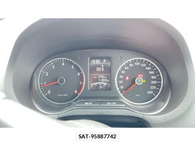 VolksWagen POLO 2014-07 8797937-2
