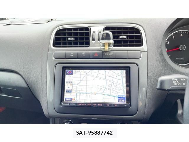 VolksWagen POLO 2014-07 8797937-3