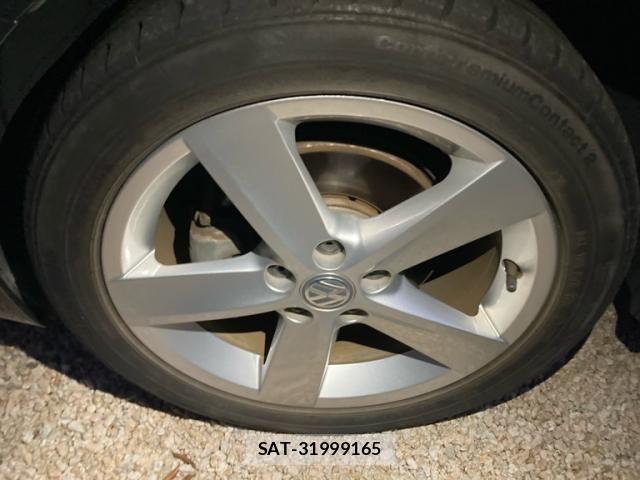 VolksWagen POLO 2017-04 8797934-9