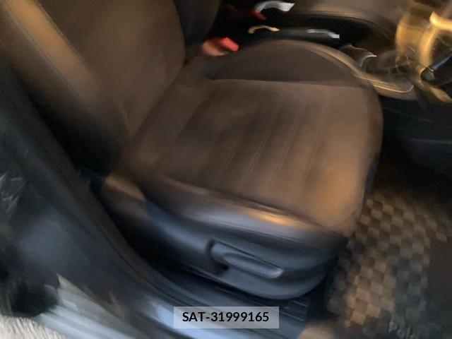 VolksWagen POLO 2017-04 8797934-10