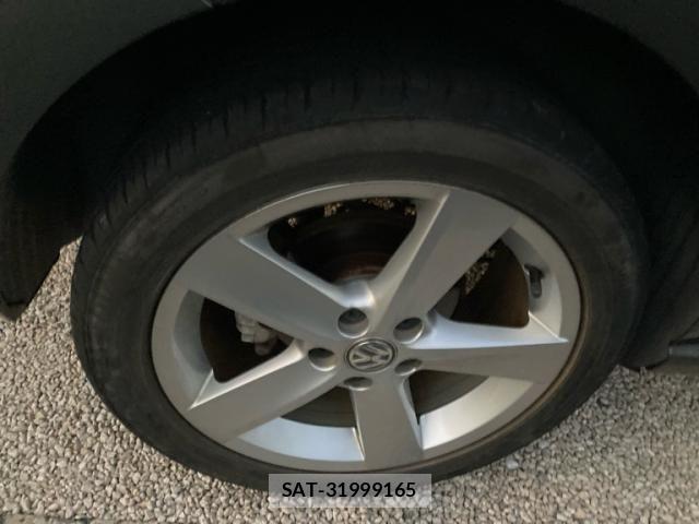 VolksWagen POLO 2017-04 8797934-7