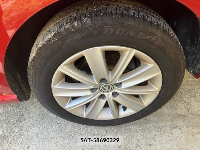 VolksWagen POLO 2014-09 8797936-4