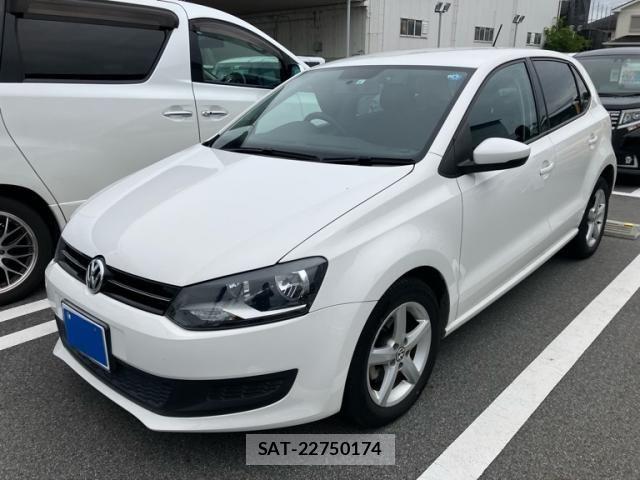 VolksWagen POLO 2013-09 8797938-1