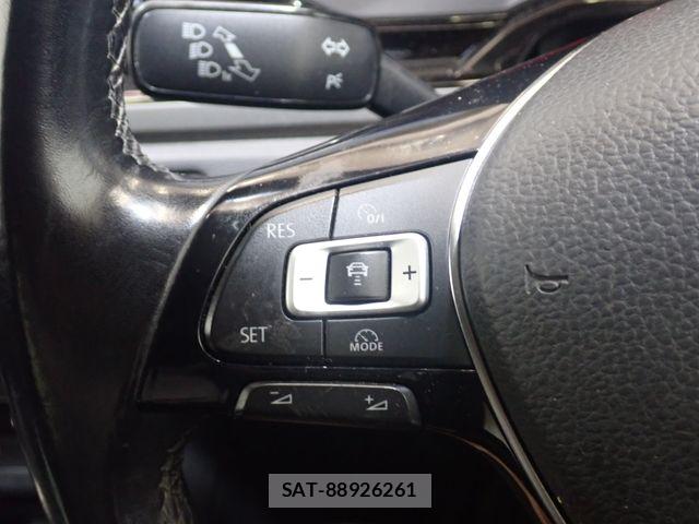 VolksWagen POLO 2019-03 8797933-18
