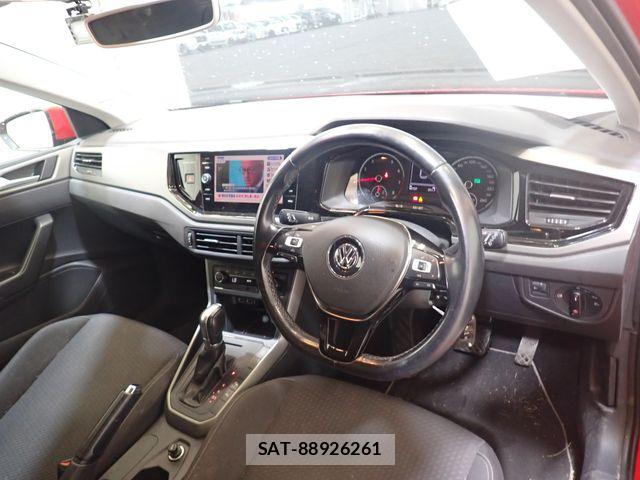 VolksWagen POLO 2019-03 8797933-1