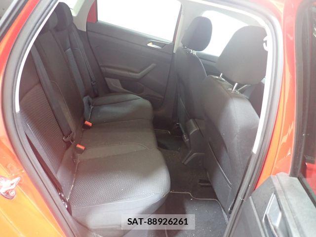 VolksWagen POLO 2019-03 8797933-23