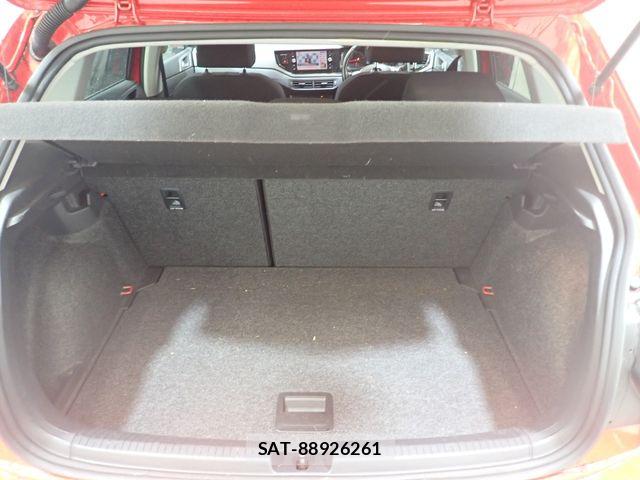 VolksWagen POLO 2019-03 8797933-24