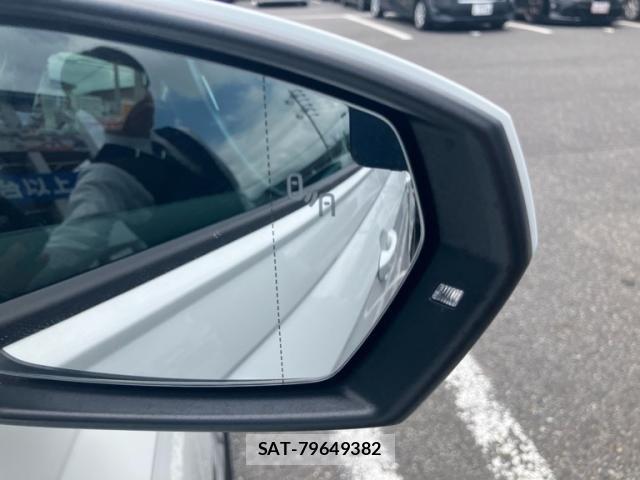 VolksWagen POLO 2020-09 8832516-13