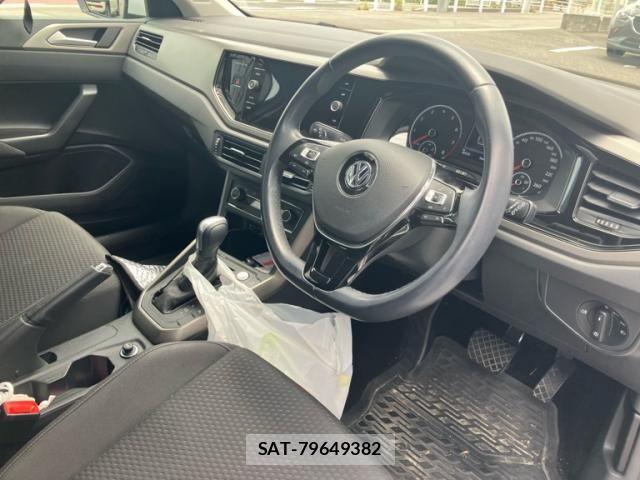 VolksWagen POLO 2020-09 8832516-17