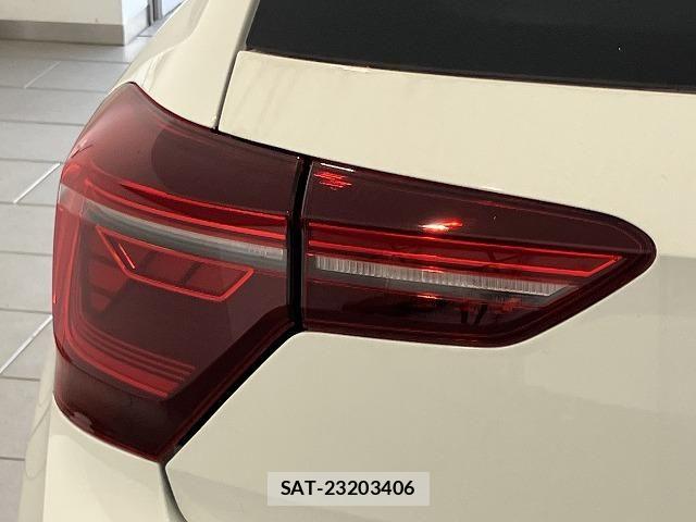 VolksWagen POLO 2025-06 8832515-23