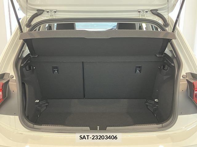 VolksWagen POLO 2025-06 8832515-29