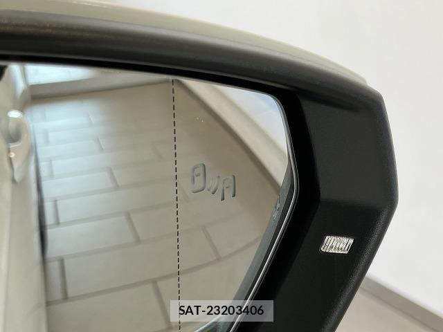 VolksWagen POLO 2025-06 8832515-7