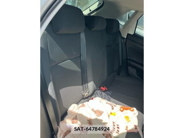 VolksWagen POLO 2018-05 8832517-16