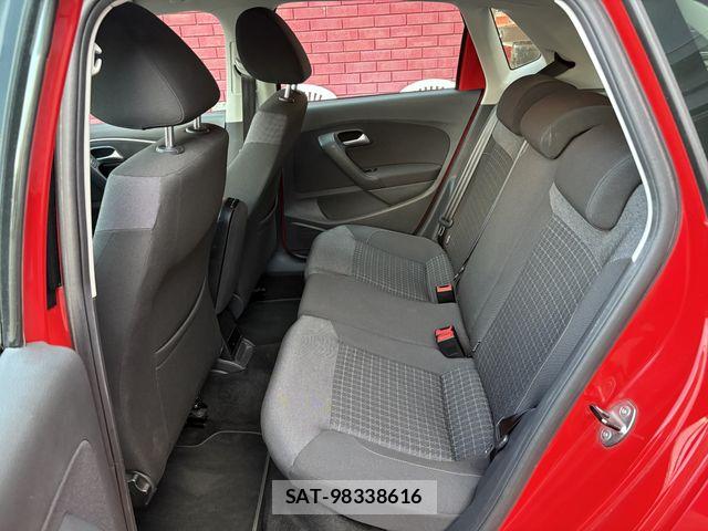 VolksWagen POLO 2017-02 8851093-9