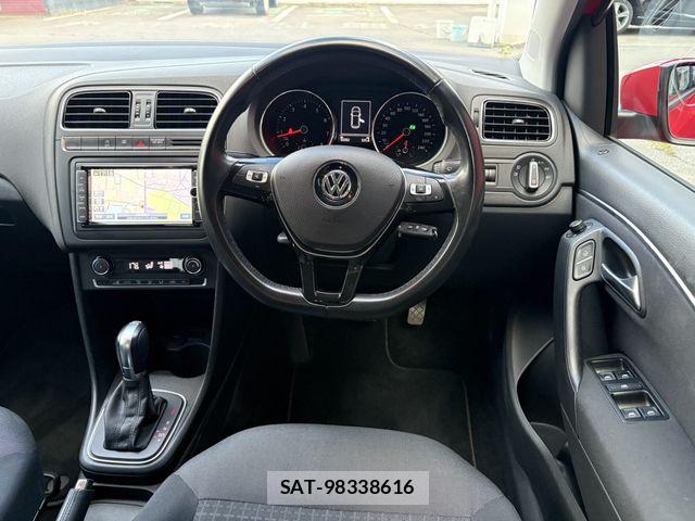 VolksWagen POLO 2017-02 8851093-1