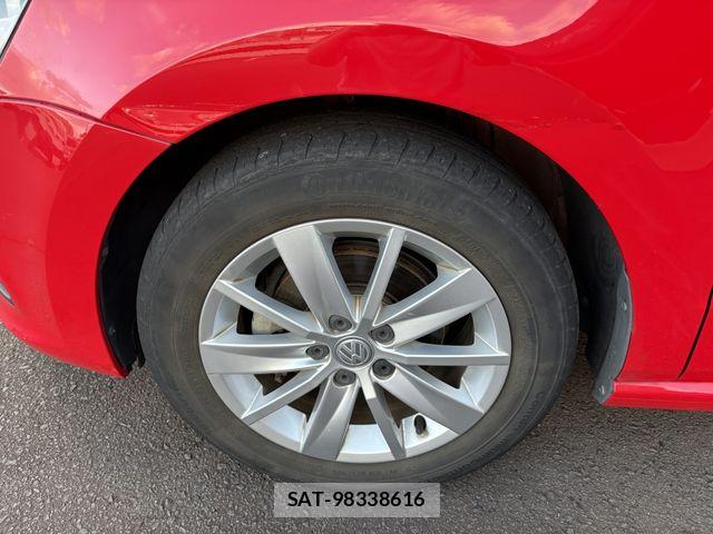 VolksWagen POLO 2017-02 8851093-21