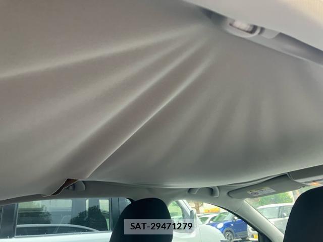 VolksWagen POLO 2014-09 8841028-12