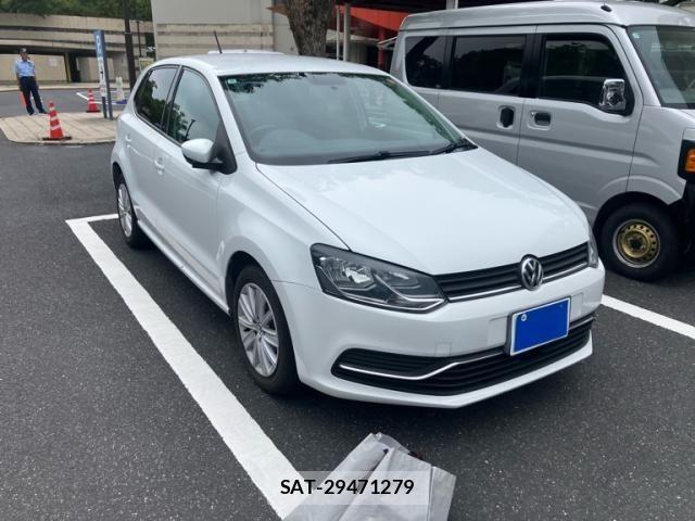 VolksWagen POLO 2014-09 8841028-2