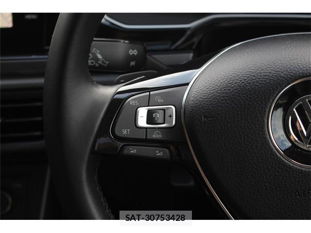 VolksWagen POLO 2018-06 8851091-9