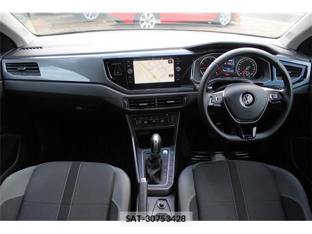 VolksWagen POLO 2018-06 8851091-6
