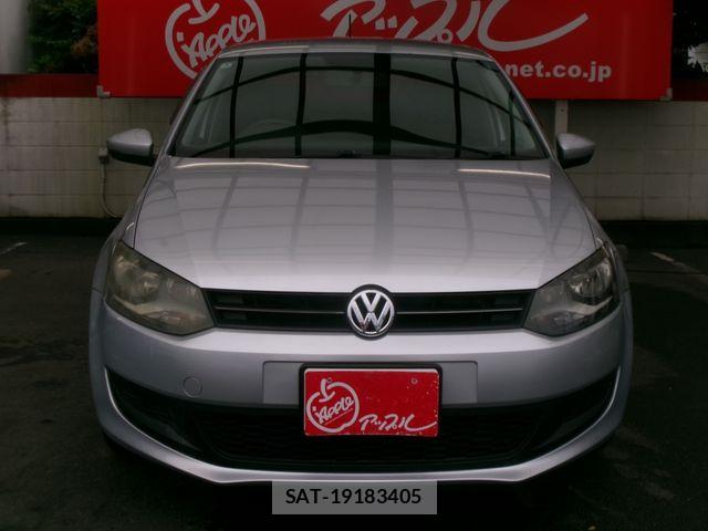 VolksWagen POLO 2010-01 8851094-11