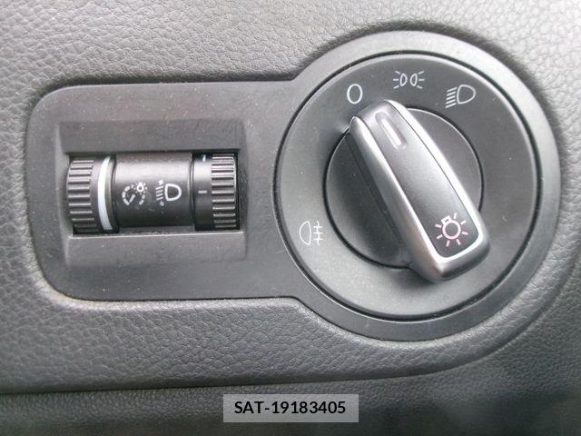 VolksWagen POLO 2010-01 8851094-20