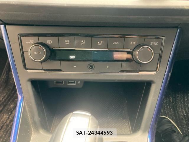 VolksWagen POLO 2018-11 8872405-18