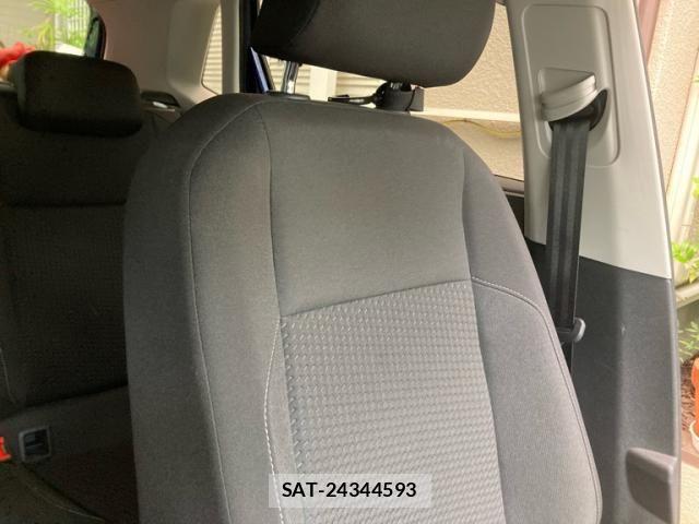 VolksWagen POLO 2018-11 8872405-21