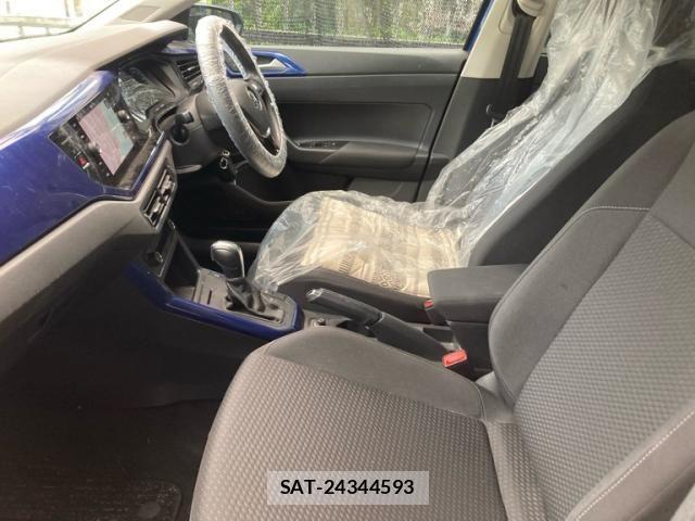 VolksWagen POLO 2018-11 8872405-22