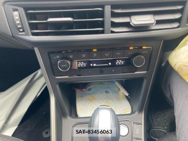 VolksWagen POLO 2020-10 8872404-18