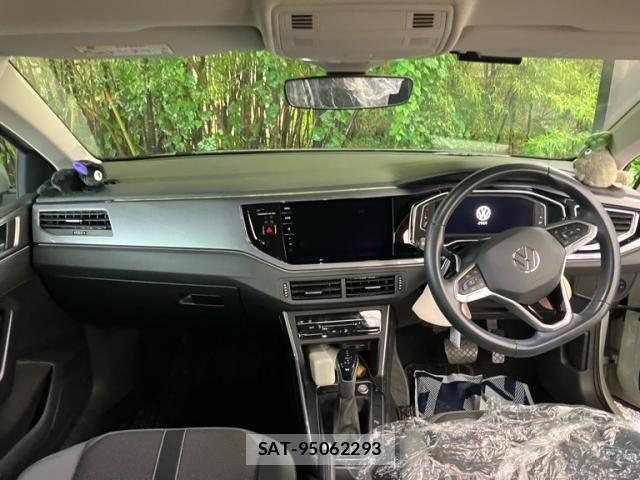 VolksWagen POLO 2022-12 8882988-13