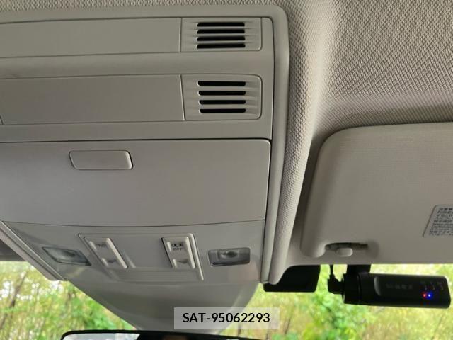 VolksWagen POLO 2022-12 8882988-21