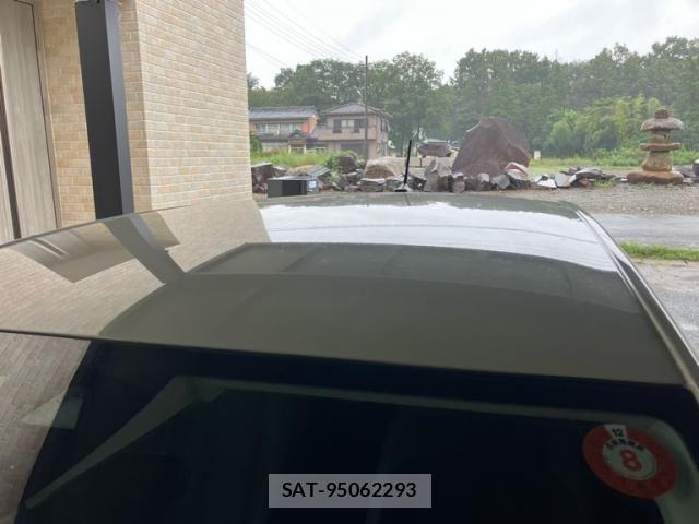 VolksWagen POLO 2022-12 8882988-4